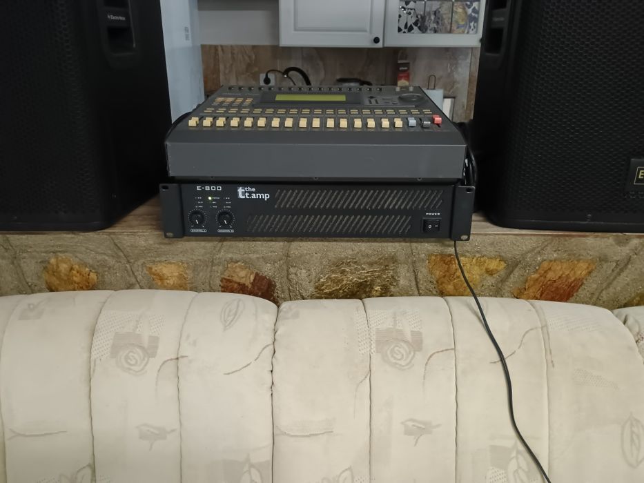 Boxe Electrovoice ELX115, amplificator E800 , mixer digital Yamaha