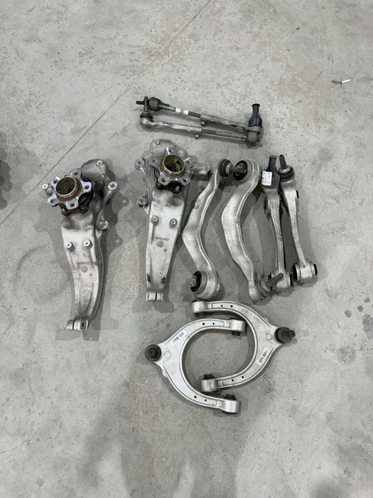 Fuzeta bmw seria 5 G30 G31 brate rulment 520 530 540