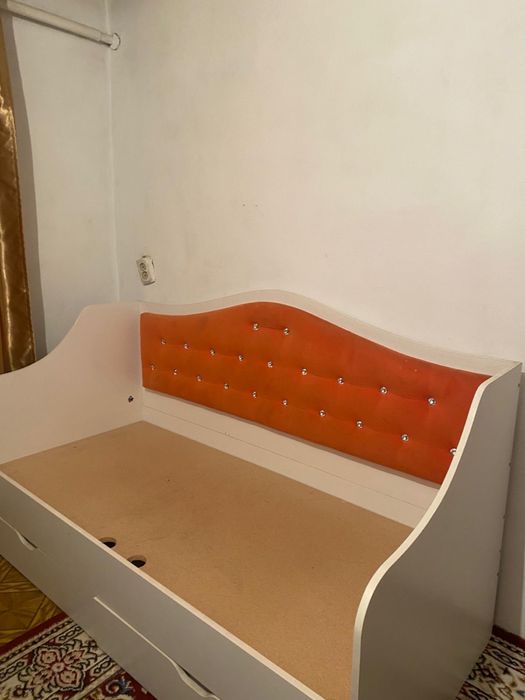 Срочно продам кровать