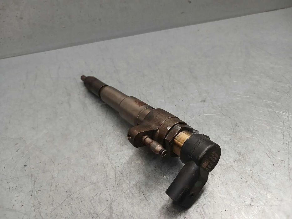 Injector Renault Master III 2.3 dCi cod 166000372R