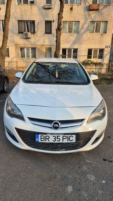Opel Astra j 2015
