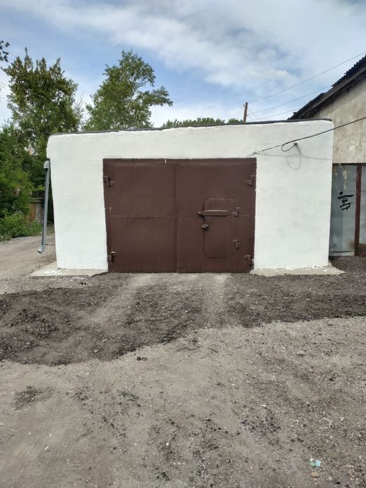 ПРОДАЮ ГАРАЖ в Михайловке
