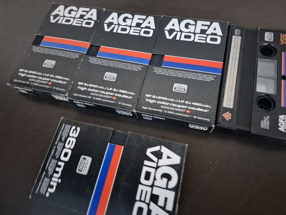 Vând 5 casete video 2000 VCC Agfa,360, 480 minute 2×4h, colectie filme