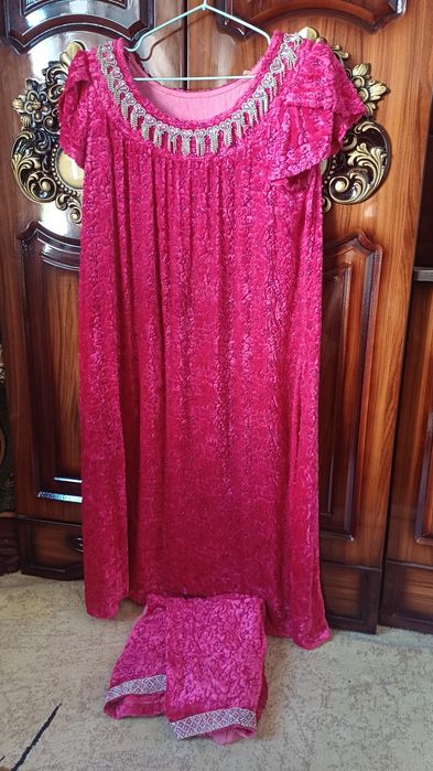 Ayollar kiyimi holati zo‘r