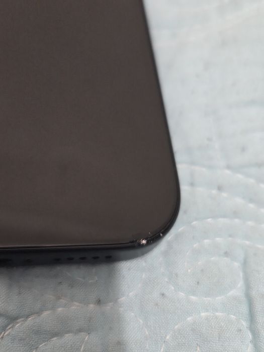 iphone 15 128гб отл сост