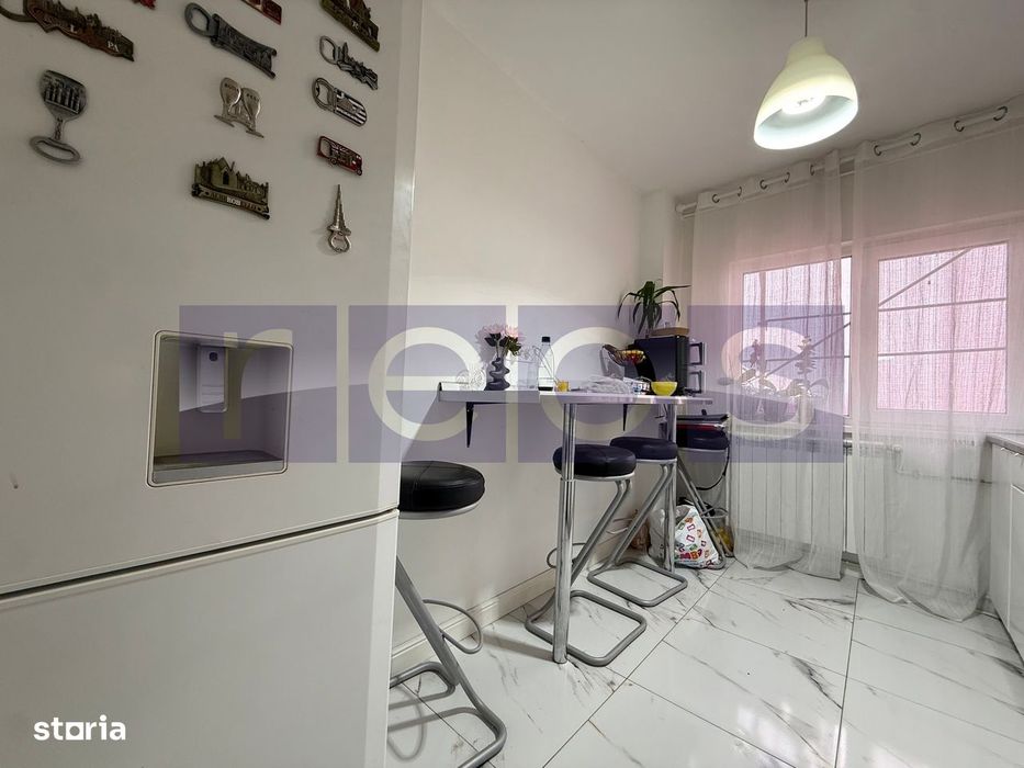Vânzare 3 Camere | Zona Titan | Loc De Parcare