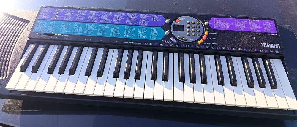 Orga Yamaha PSR 73