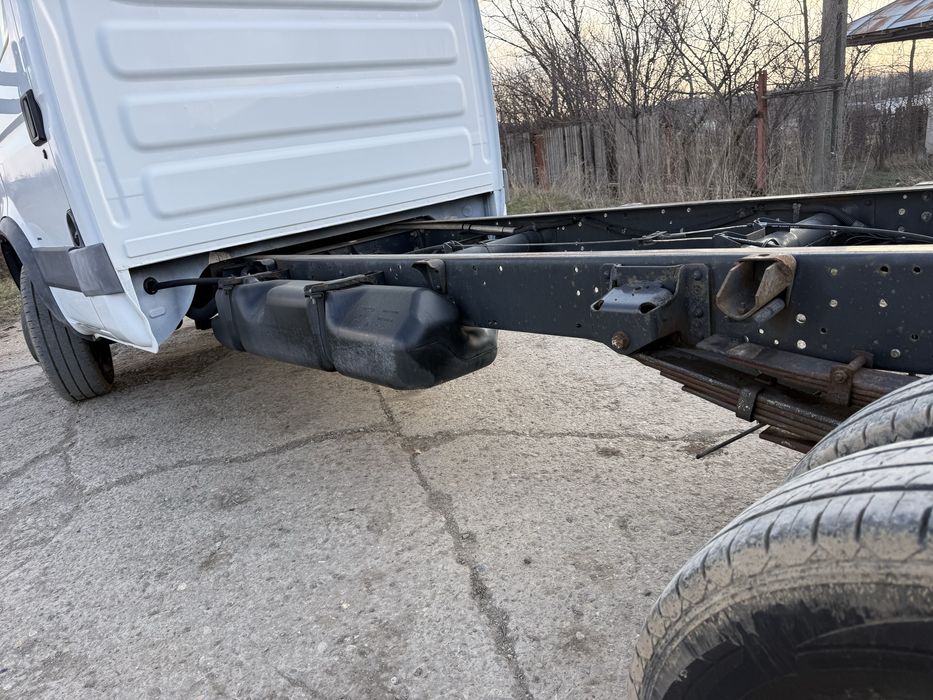 Iveco Daily 60 C 15 !! 3.75 intre axe !! ( 65 , 70 , 35)( basculabil )