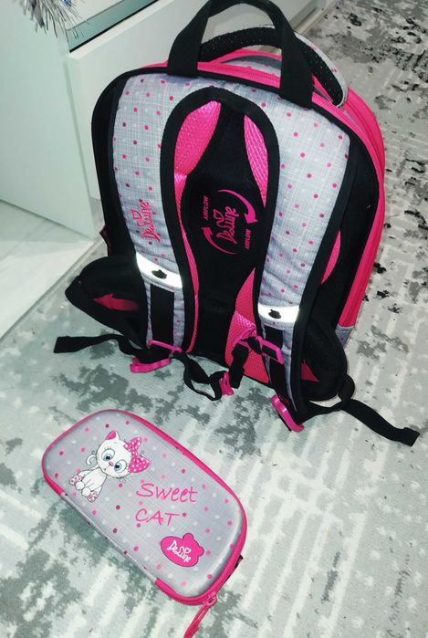 Школьный рюкзак Россия