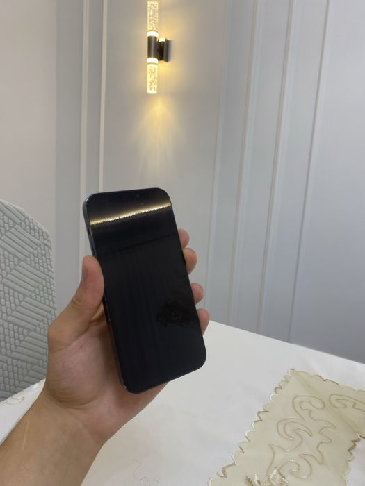 iPhone 12 pro 128 gb krishka sgani uchun arzon bervorvoman