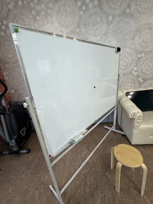 Продаю доску стенд