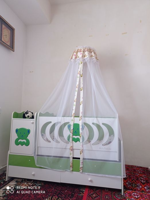 Bolalar belanchagi sotiladi. Holati yangi