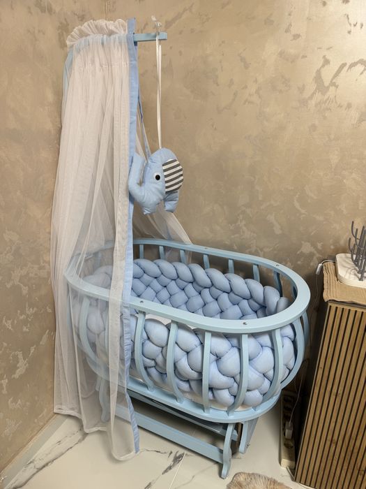 Бебешка кошара с люлка