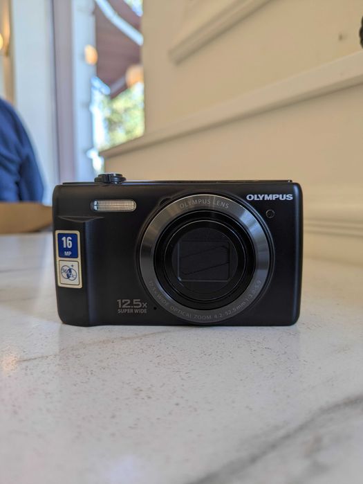 Olympus VR-360 - УНИКАЛНИ СНИМКИ Дигитален Фотоапарат 12.5x ZOOM КАТО НОВ