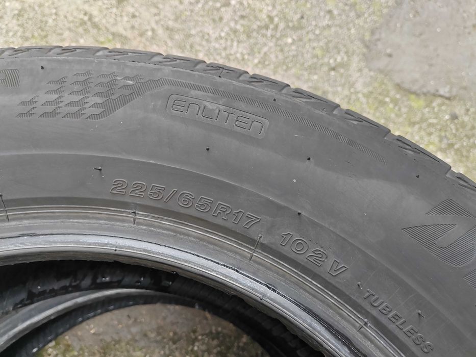 225/65/17 2бр.Bridgestone Летни гуми