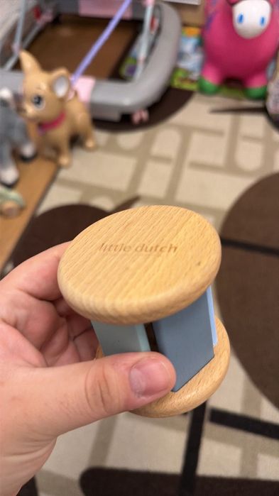 Играчки на марката little dutch