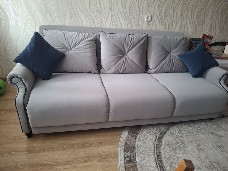 Продам диван-книжка