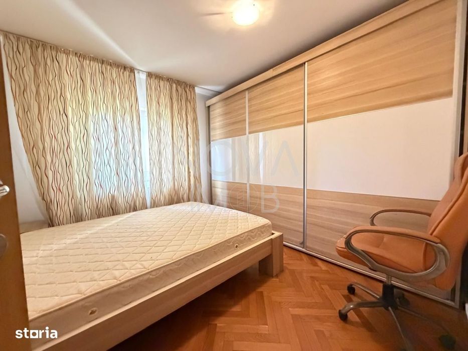 Apartament 3 camere,  Str. Constantin Noica