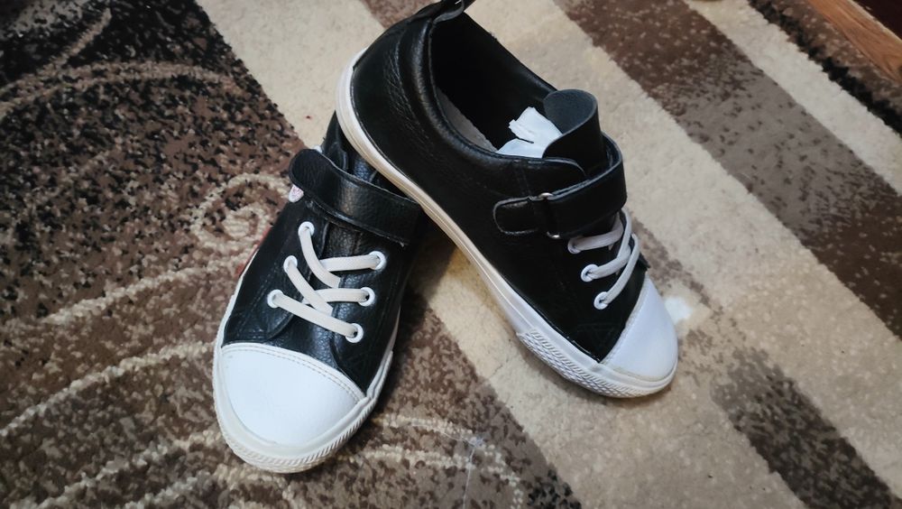 Кросовки для мальчика, размер 36