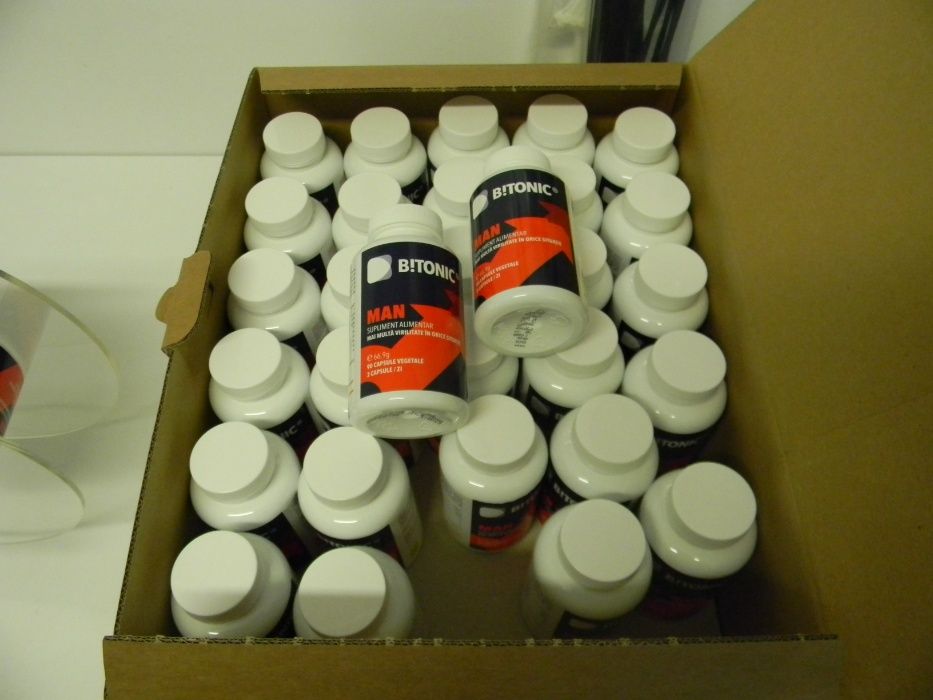 Masina etichetare semiautomata