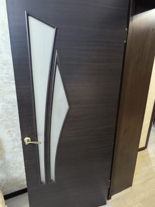 Продам двери в связи с ремонтом