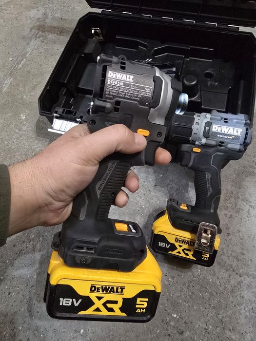 DeWalt Mclaren винтоверт и импакт