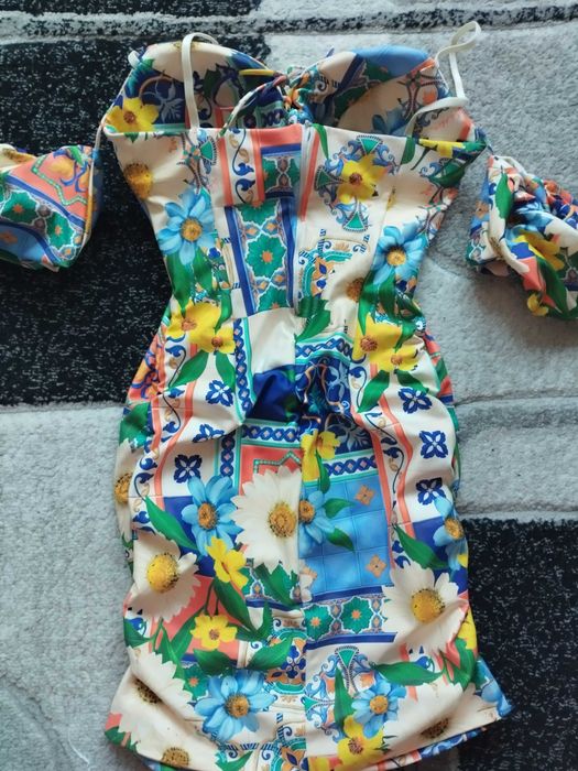 Страхотна рокля Alessa