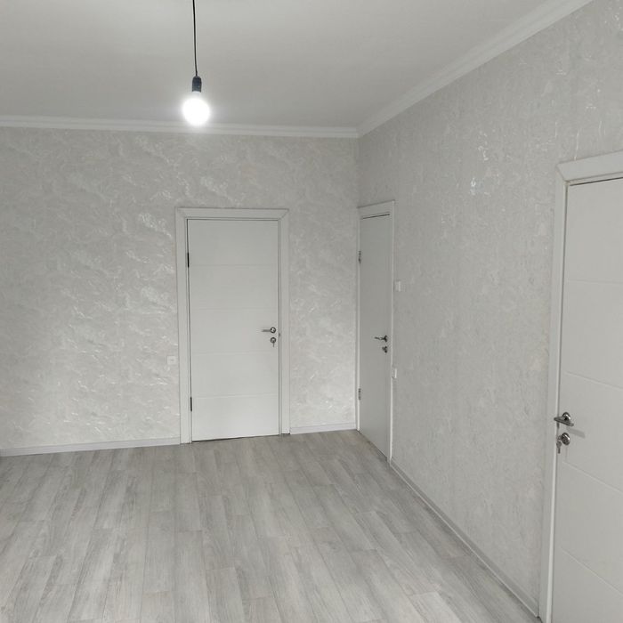 Зангиота туманида 2 хонали квартира ижарага берилади.