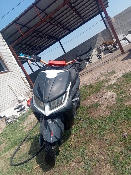 Мопед Сатылады жаксы мопед