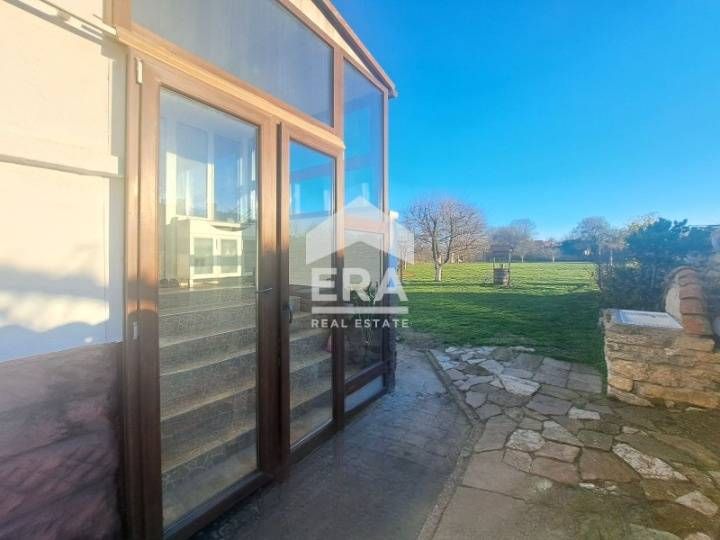 Продава се Къща в с. Подвис, Област Бургас - 81 кв.м за 787 €/кв.м - Снимка #1