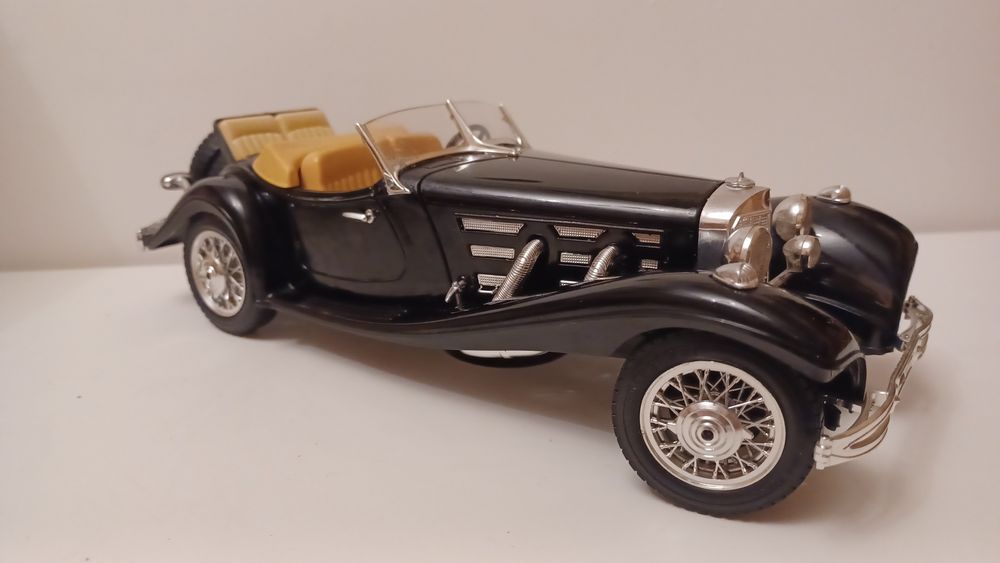 Machetă Mercedes 500 k  1 18