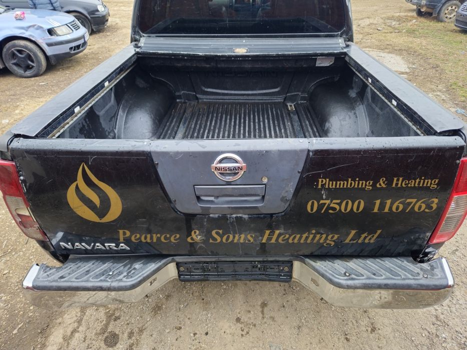 Нисан Навара 2.5дци 174к.с на части Nissan Navara 2.5dci na chasti