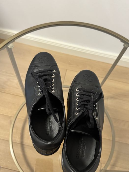 Sneakers Chanel, piele, o singura purtare.