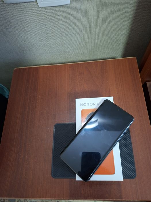 Продам тилифон в хорошем састоянии