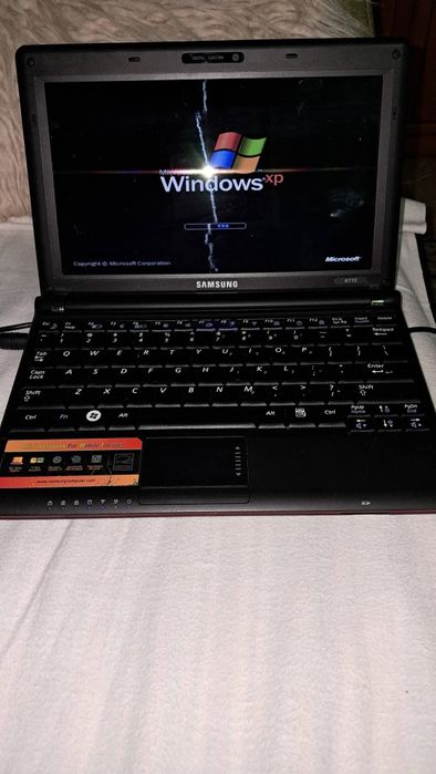 Leptop " samsung "