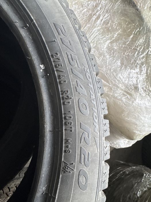 Комплект резины Pirelli 275/40/20