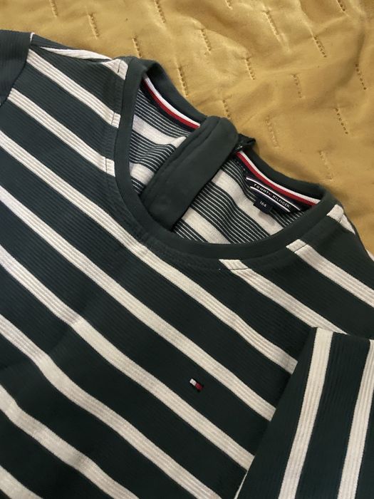 Рокля Tommy Hilfiger за ръст 164 или ХС