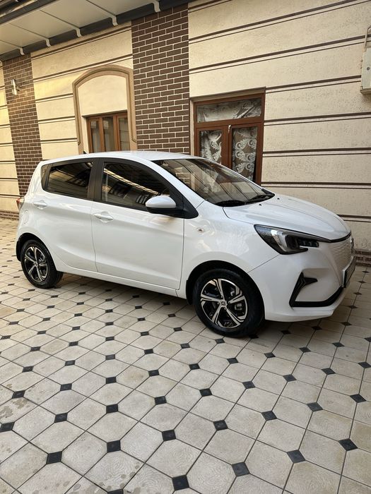 Changan ben ben estar