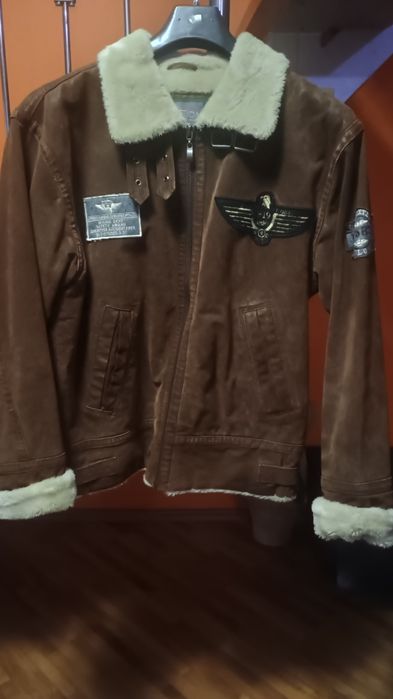 Geaca din piele întoarsă,îmblănită la interior