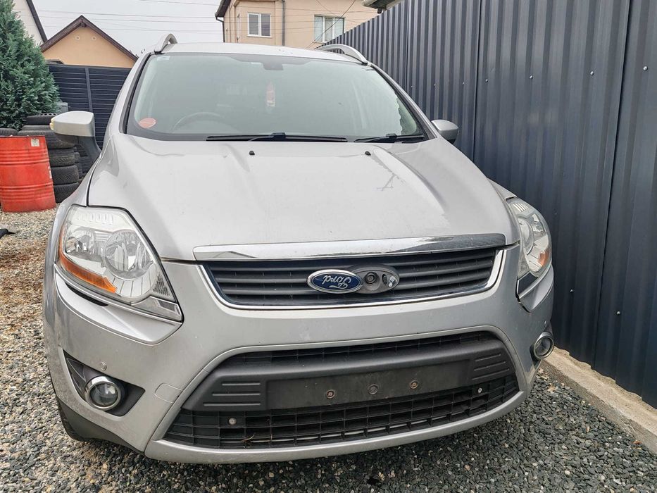 Dezmembrez Ford Kuga 2.0 TDCI
