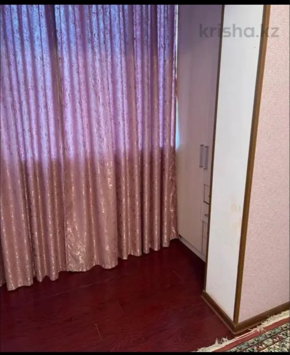 Сдается квартира 1комнатная ! Аксай-4