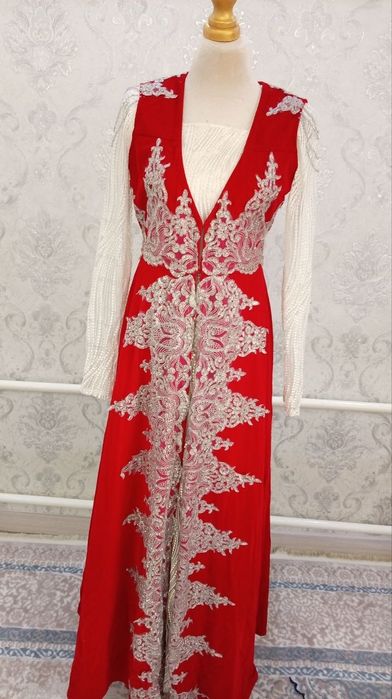 Kelinlar uchun kiyimlar(ansambl)