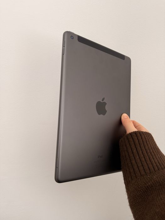 Ipad 8, 32gb, WiFi+SIM