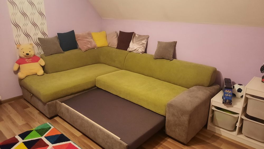 Vând colțar extensibil.