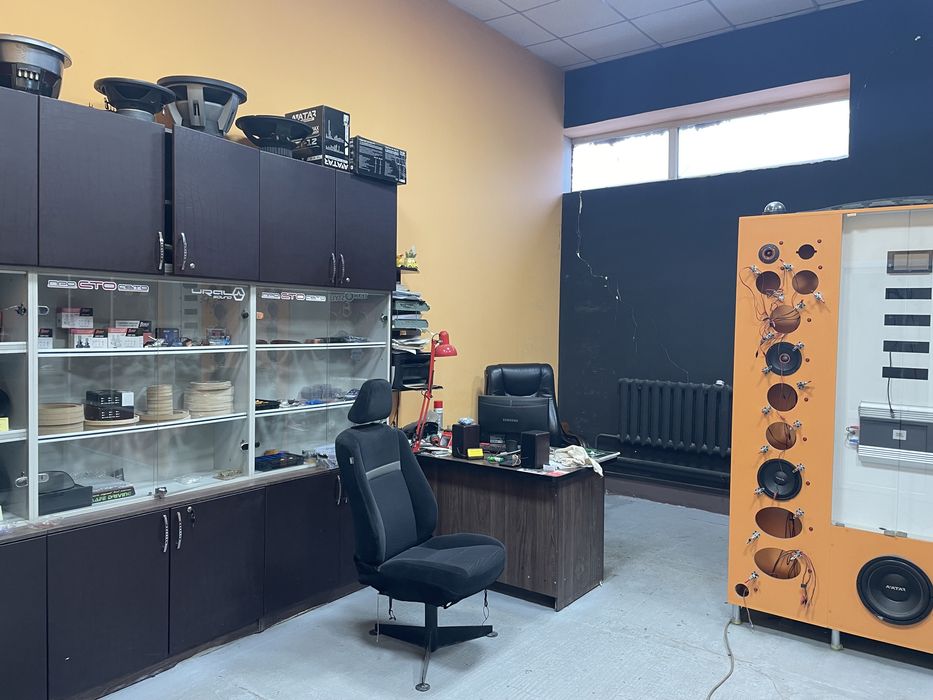 Продам здание, торг