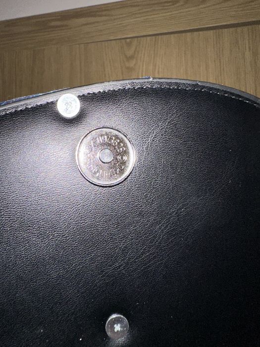 Продавам чанта Diesel