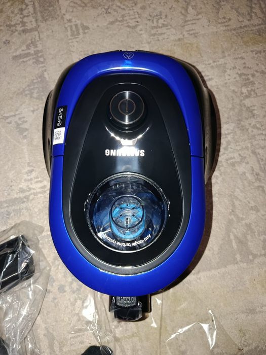 Продам новый пылесос