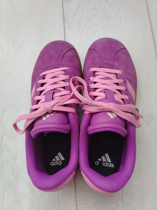 Маратонки 33. 5 номер