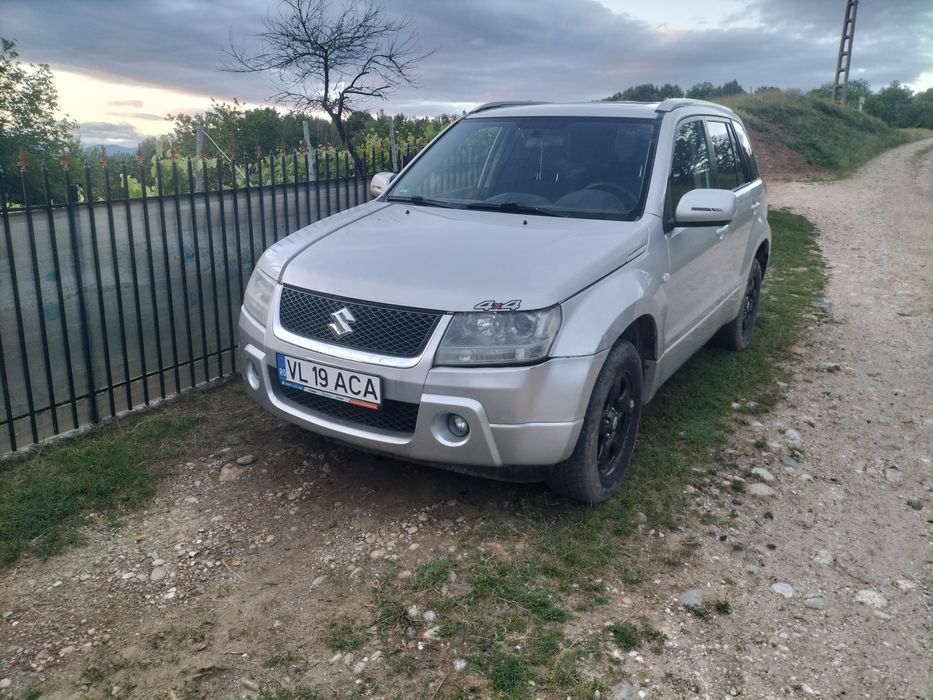 SUZUKI Grand Vitara