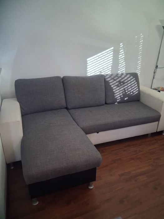 Colțar extensibil cu ladă